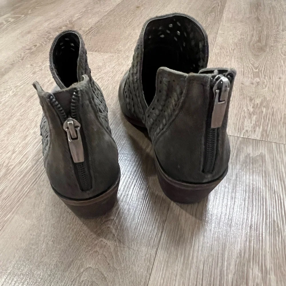 Vince camuto booties - Picture 3 of 5